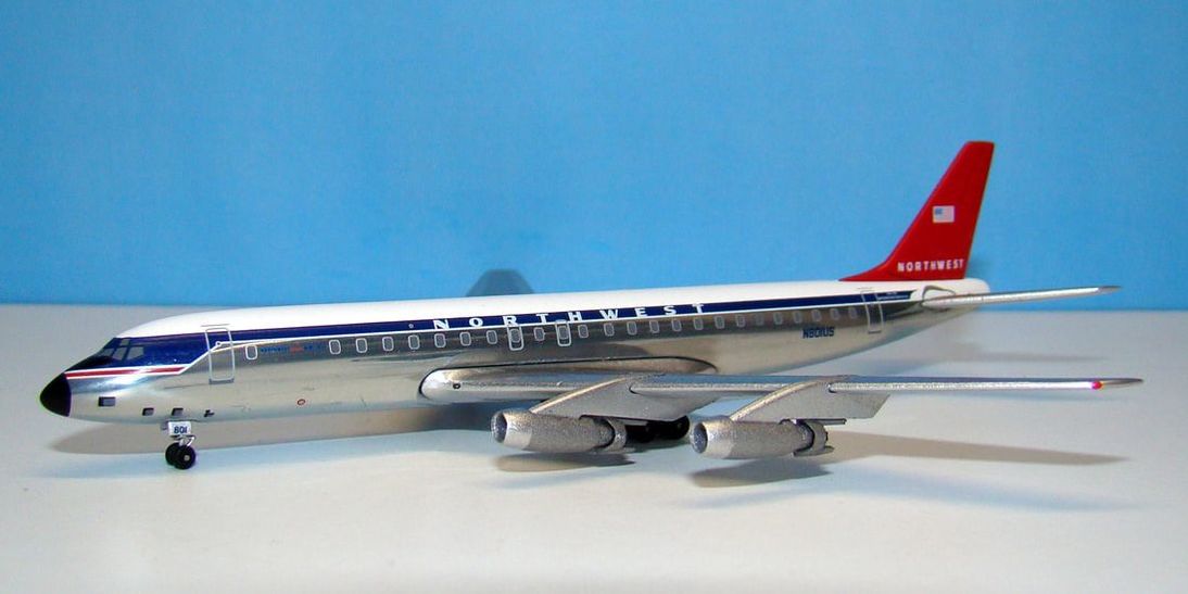 Eights to the Orient: Northwest DC-8s - YESTERDAY'S AIRLINES