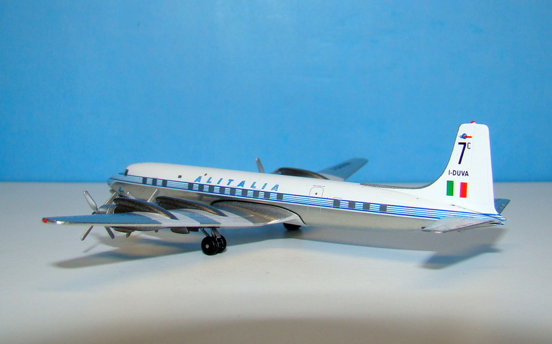 DC-7C  ALITALIA   I-DUVE 