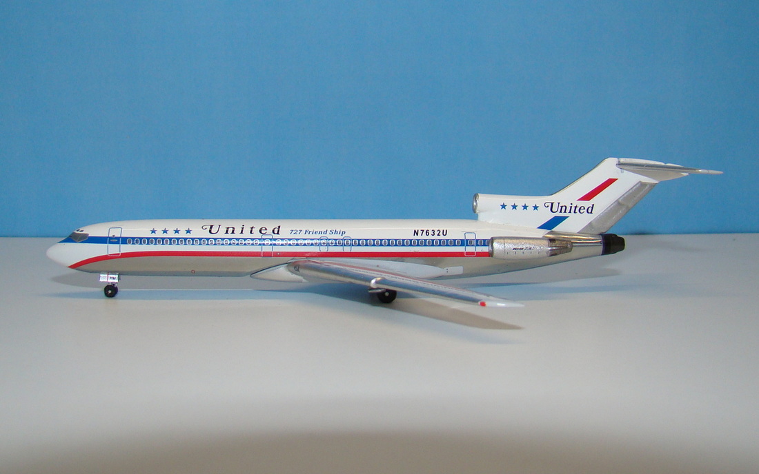 AC419764 AeroClassics 727-100 1/400 Model N7026U United Airlines 