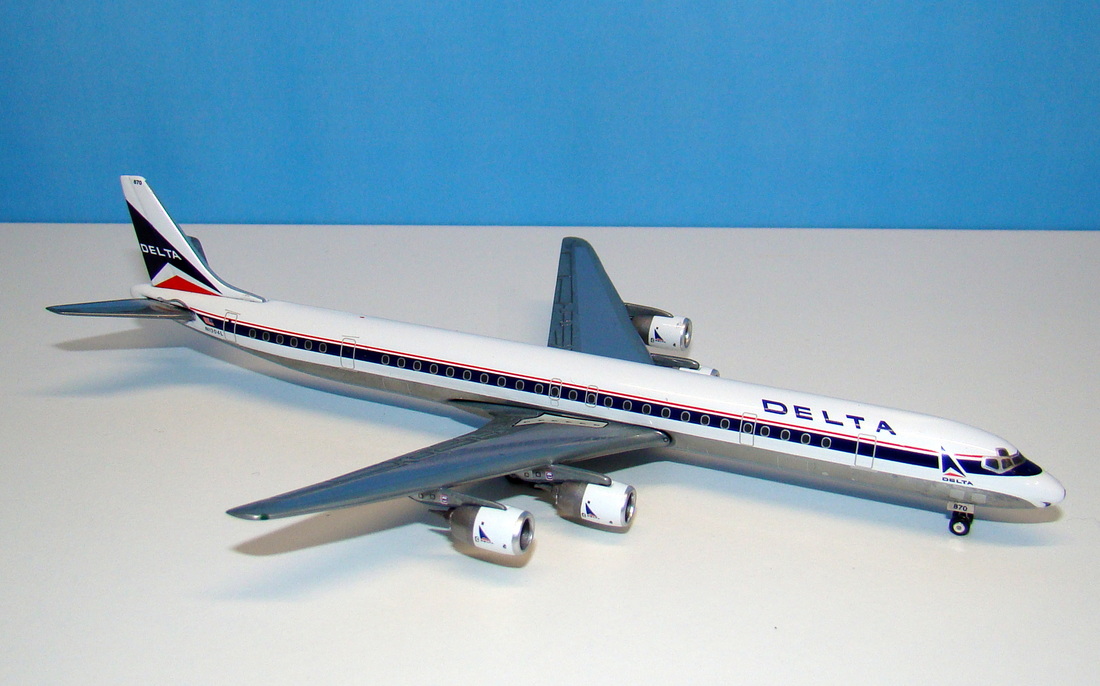 STRETCH DELTA AIR LINES TAXING  LH SUPER DC 8 71 BLACK & WHITE 8 X 10 